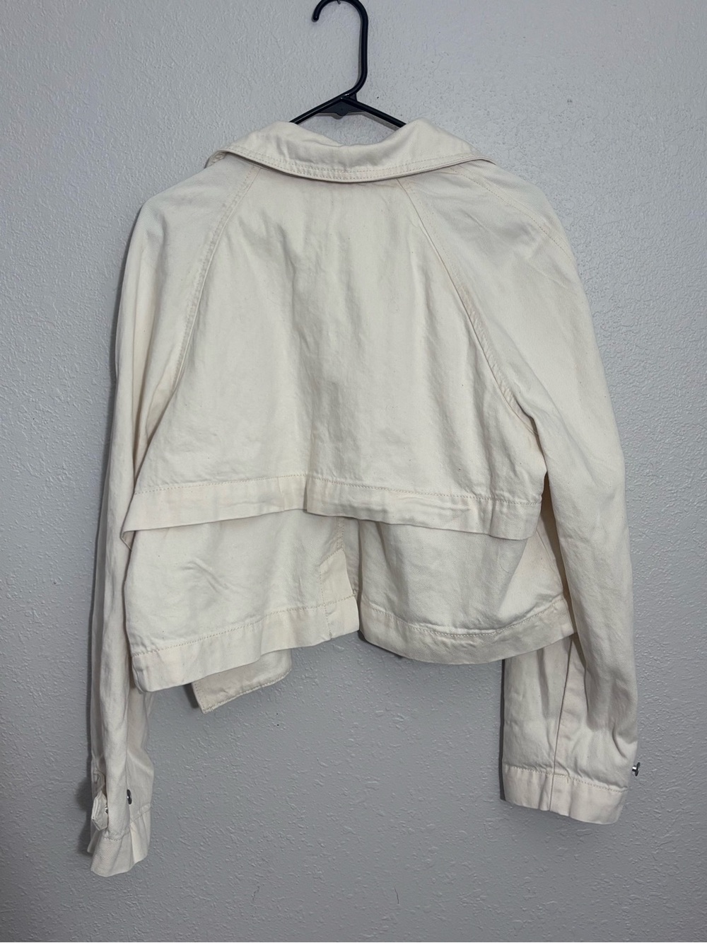 Universal Thread Cream Lightweight Jean Jacket - Picture 5 of 5